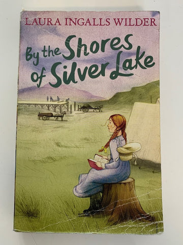 By the Shores of Silver Lake (Little House on the Prairie Book 5) (English)